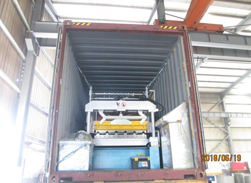 Entrega de la máquina perfiladora de láminas de perfil de caja a la India el 19 de junio de 2018