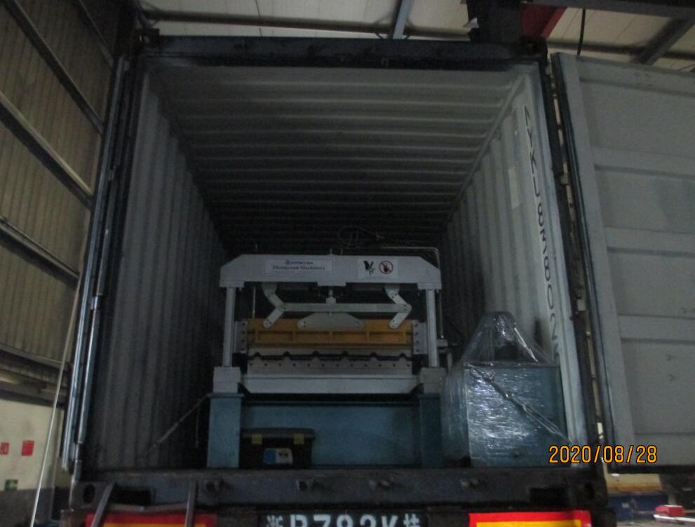 m&aacute;quina formadora de rollos de metal