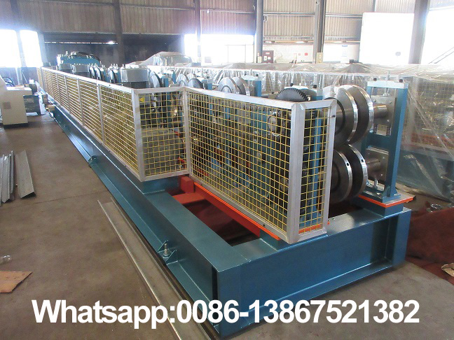 m&aacute;quina de correas cz