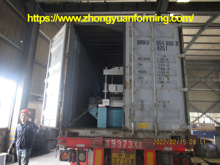 M&aacute;quina formadora de tejas escalonadas zhongyuan