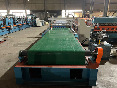 Normal-Structure-Roof-Sheet-Roll-Forming-Machine-With-Flying-Cutting3
