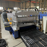 Máquina formadora de rollos de tejas escalonadas para paneles de techo
