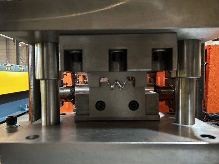 Corte hidr&aacute;ulico Zhongyuan