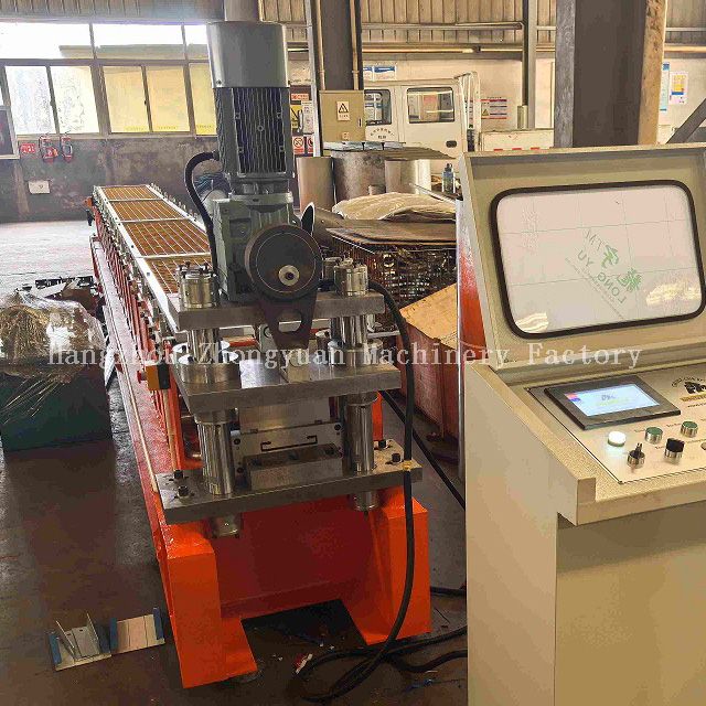 Precio especial de la máquina perfiladora de vallas de perfil tipo C