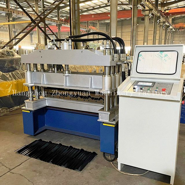Máquina formadora de rollos de tejas esmaltadas de fácil operación