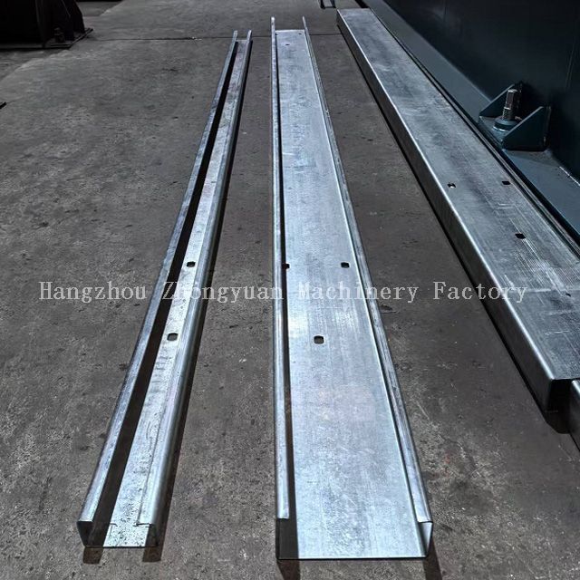 Formador de rodillos de correa CZ de alta velocidad y alta calidad con certificado CE 、 ISO