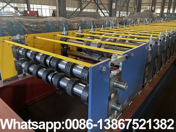 M&aacute;quina formadora de rollos de plataforma met&aacute;lica Zhongyuan