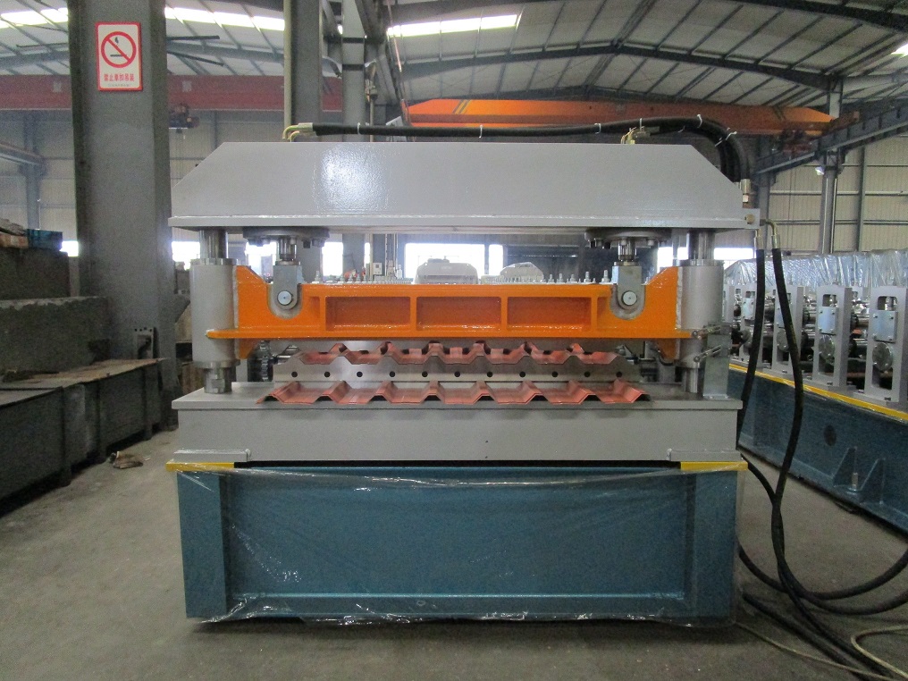 Precio de la m&aacute;quina formadora de l&aacute;minas de techo zhongyuan