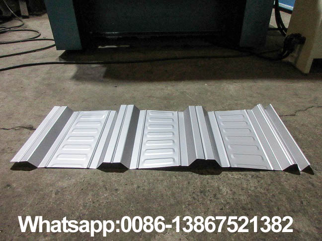 M&aacute;quina perfiladora de paneles de techo Zhongyuan