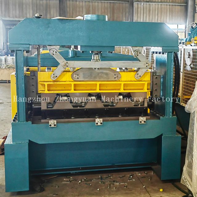 Rollo automático de la cubierta del grueso de 2.0m m que forma la máquina