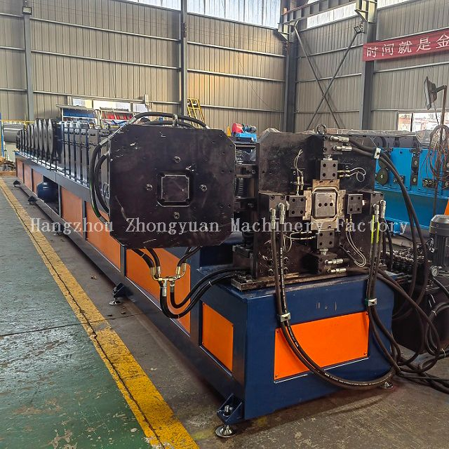 Proveedor experimentado de máquina formadora de rollos de bajante