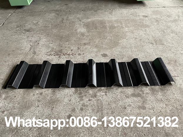 M&aacute;quina formadora de rollos de doble capa Zhongyuan (2)