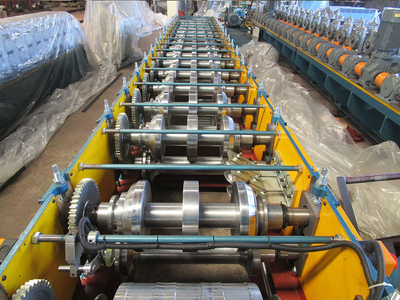 Standing-Seam-Roof-Panel-Machine1