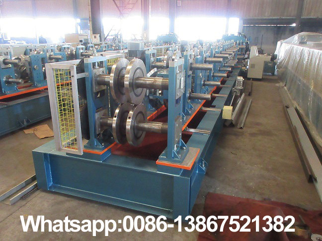 m&aacute;quina perfiladora de correas c