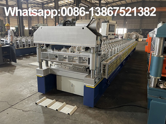 M&aacute;quina de paneles de techo Zhongyuan a la venta