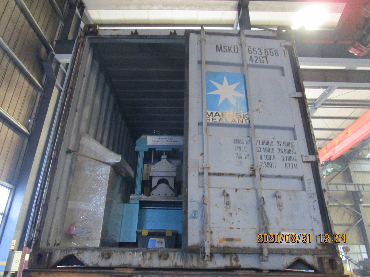 M&aacute;quina perfiladora de tapas de cumbrera de techo de metal zhongyuan