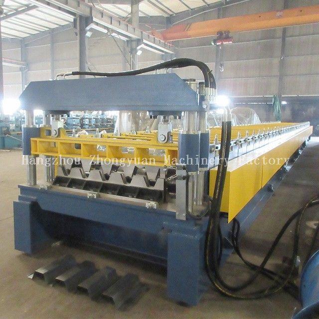 Máquina formadora de rollos de plataforma de piso de metal de alta velocidad