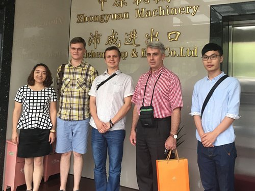 2015-DMITRY-cliente-ruso