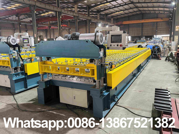 M&aacute;quina formadora de rollos de techo de metal Zhongyuan a la venta