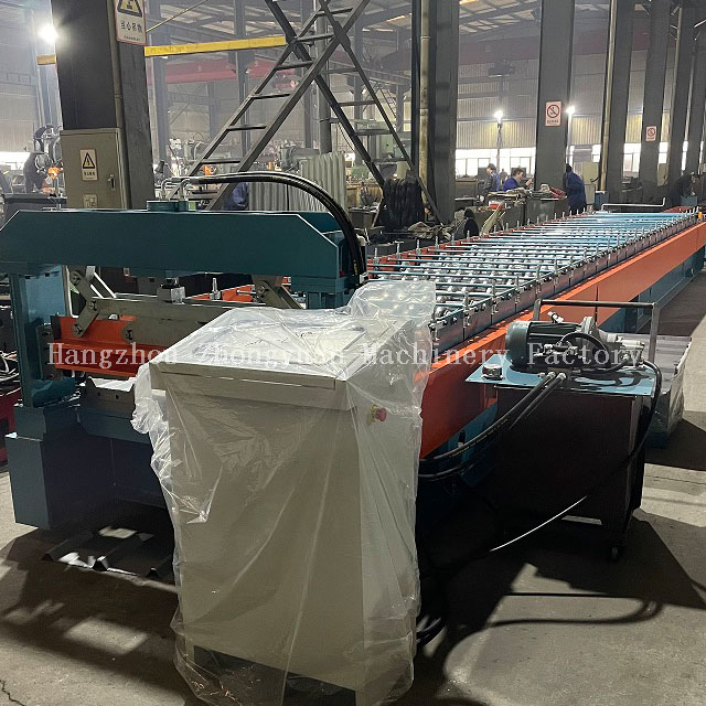 Máquina perfiladora de paneles de techo 