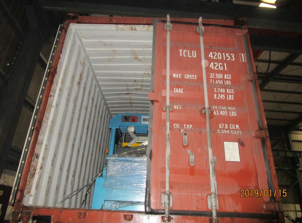 01-15 m&aacute;quina formadora de rollos de plataforma a la India