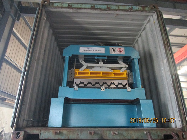 m&aacute;quina perfiladora de cubiertas